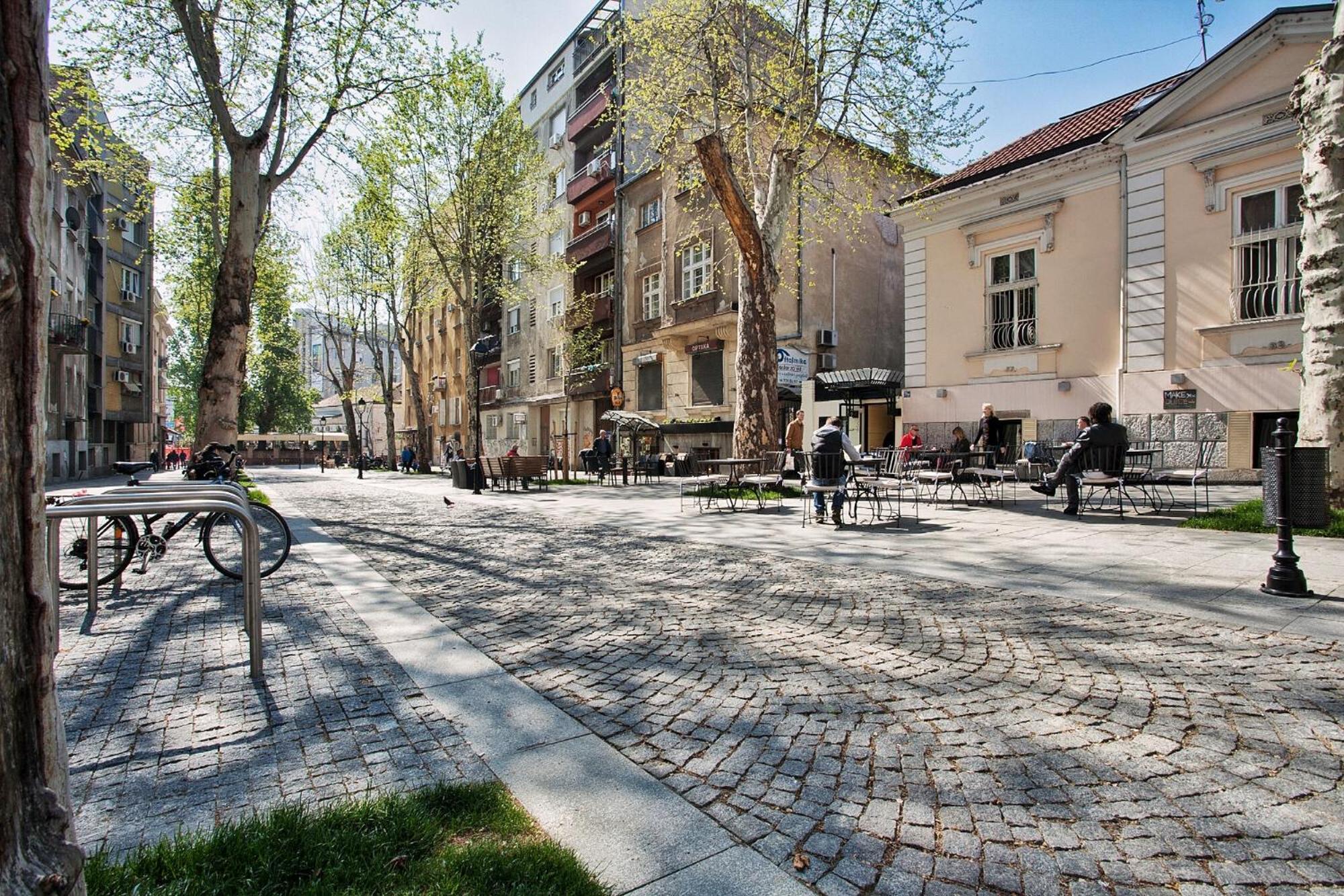 Hostgost Selected Suites - Skadarlija Square Белград Экстерьер фото