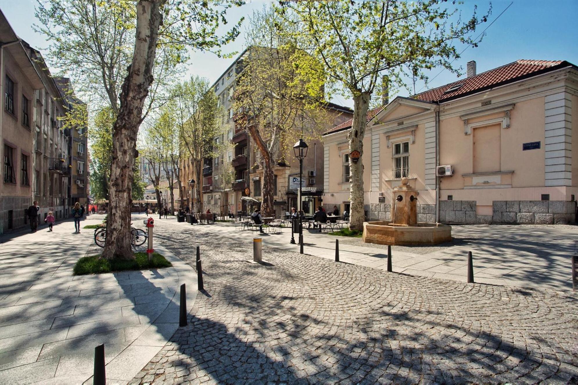 Hostgost Selected Suites - Skadarlija Square Белград Экстерьер фото
